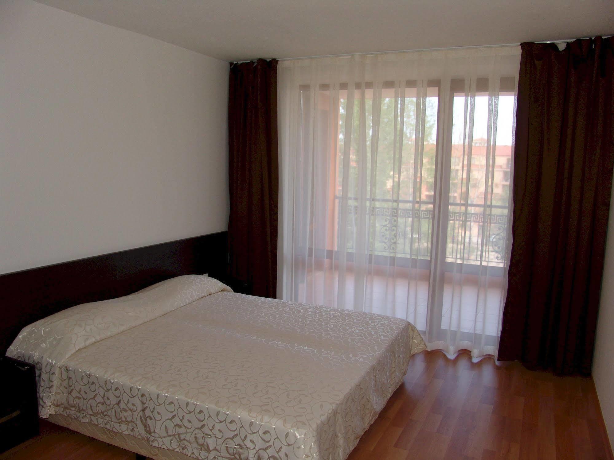Apart Hotel Happy Sunny Beach Exterior photo