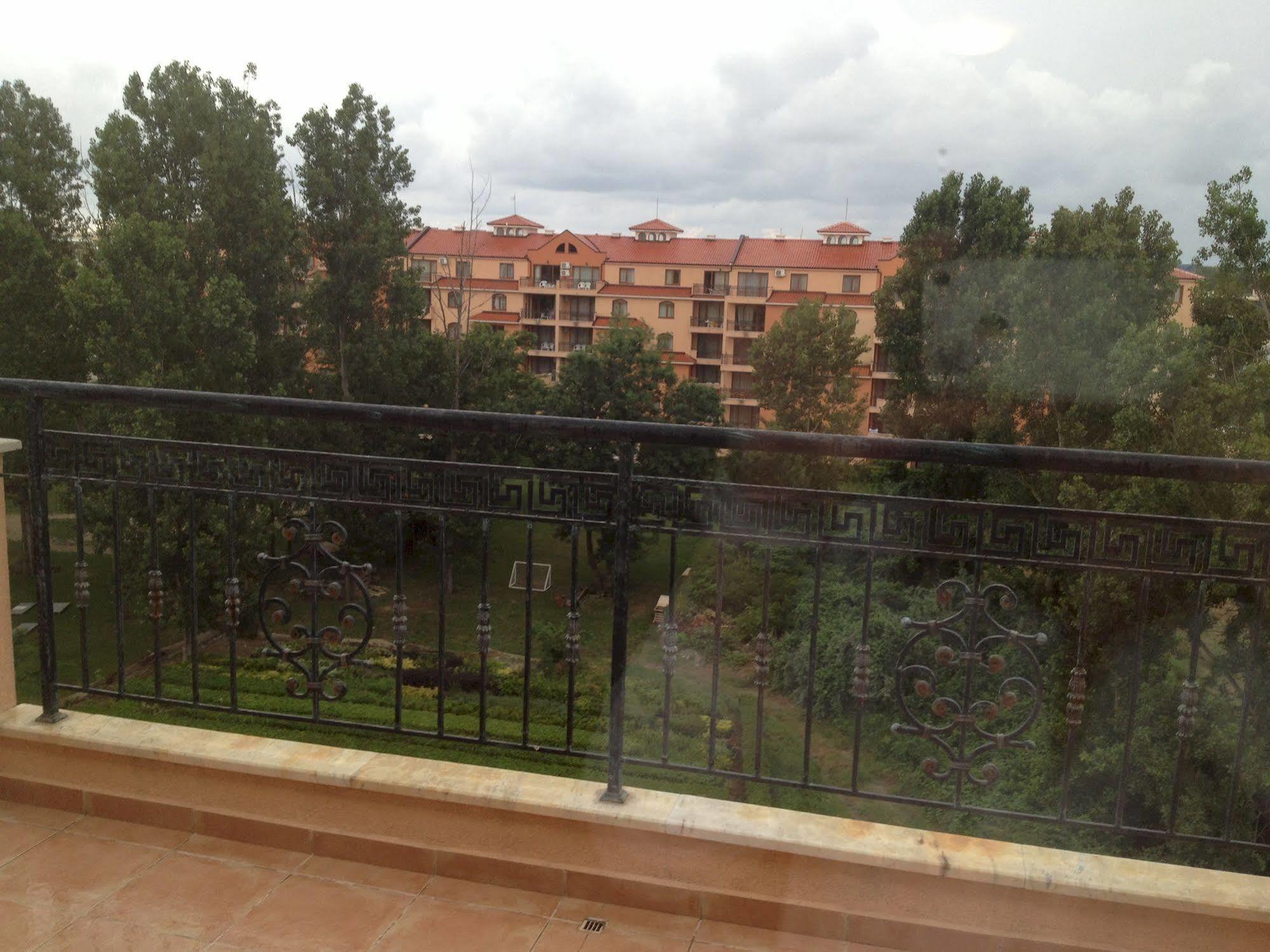 Apart Hotel Happy Sunny Beach Exterior photo