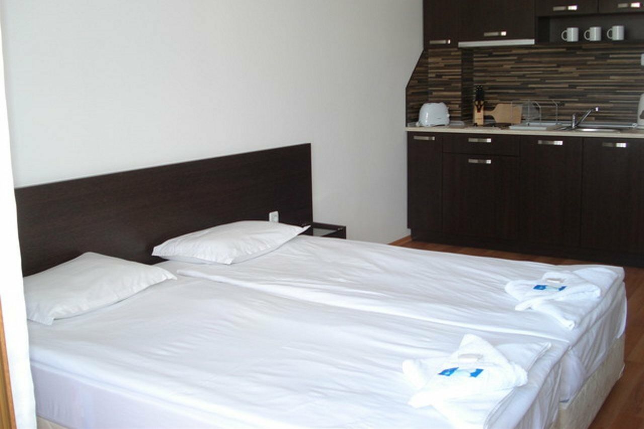 Apart Hotel Happy Sunny Beach Exterior photo